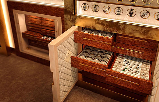 Private Air Luxury Homes | Collector's Rooms