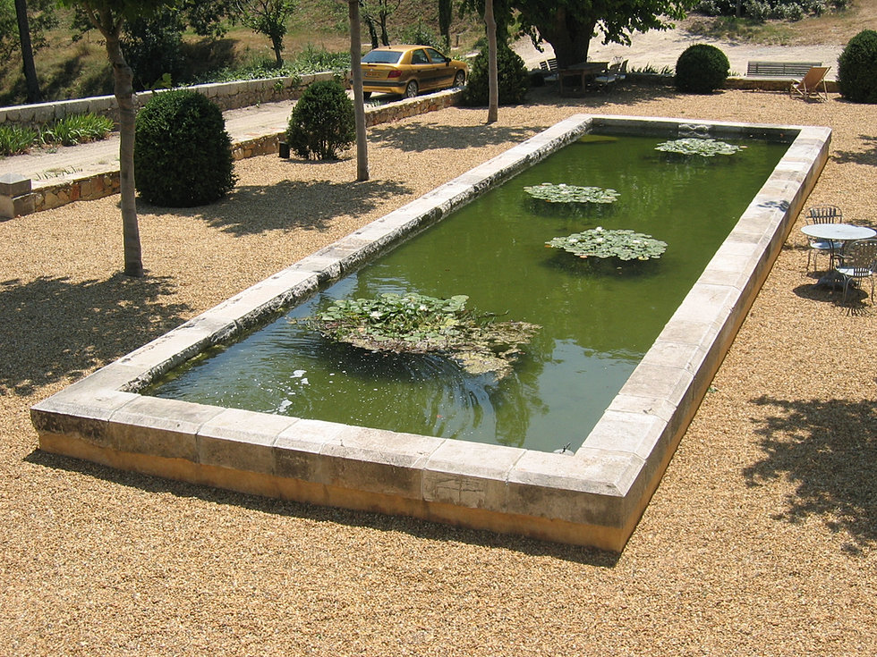 bassin en pierre de taille