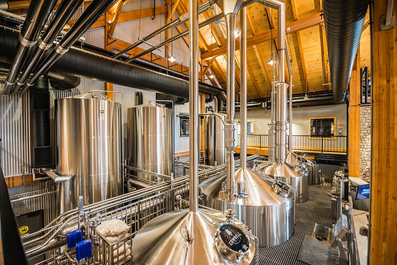 Cowbell Brewhouse - view from catwalk.jp