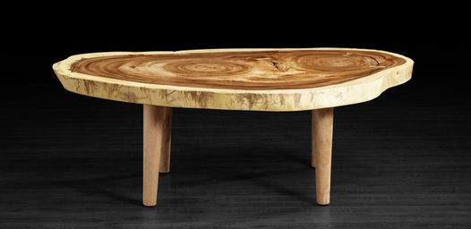 Muebles rústicos con raÃces y troncos de teca y sua Muebles de madera rusticos con troncos