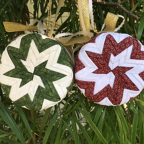 Patterns for No- Sew quilted ornaments and wall hangings.