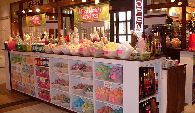 Natural Bath and Body Products, Handmade Wholesale Bath Bombs, Salts