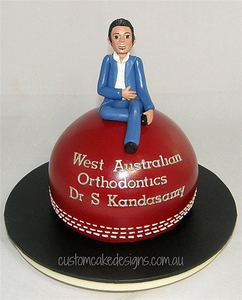 customcakedesigns Cricket Ball Cake