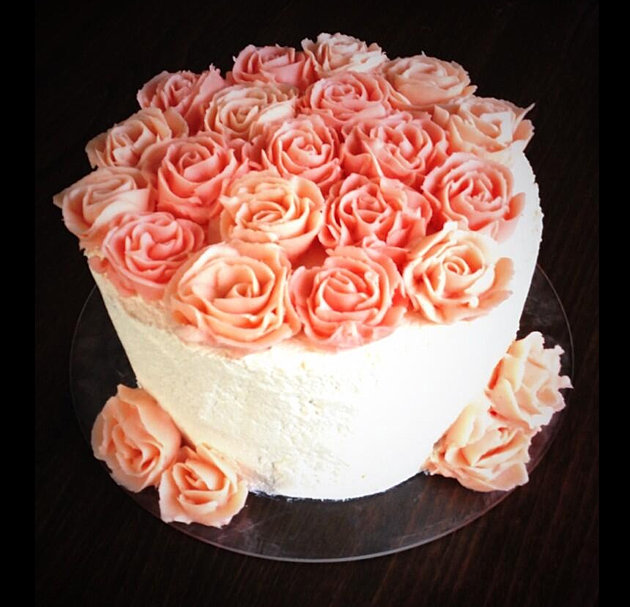 by rory meikle buttercream rose cake