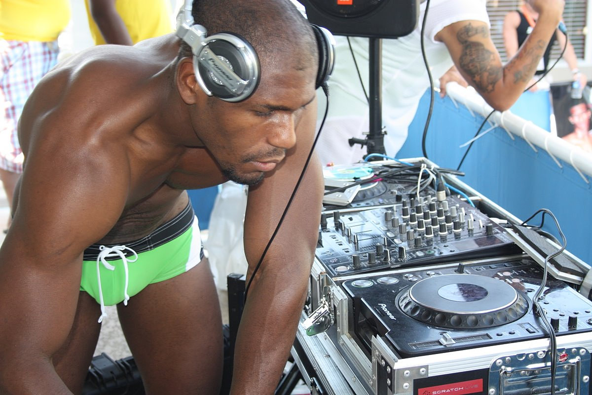 Porn Star Dj 104