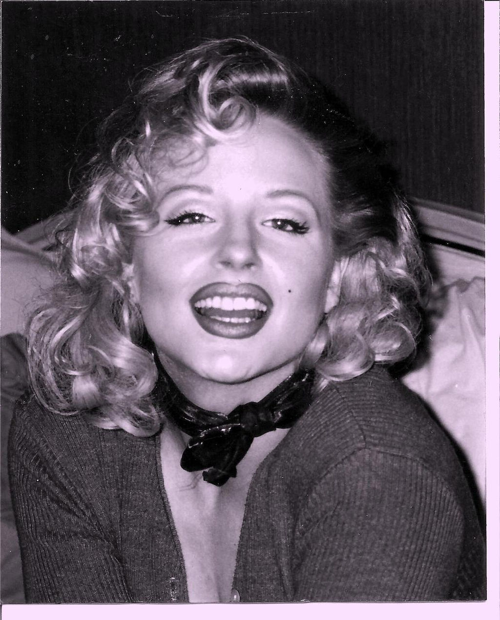 April Telek desktop Wallpapers