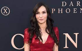 Famke Janssen