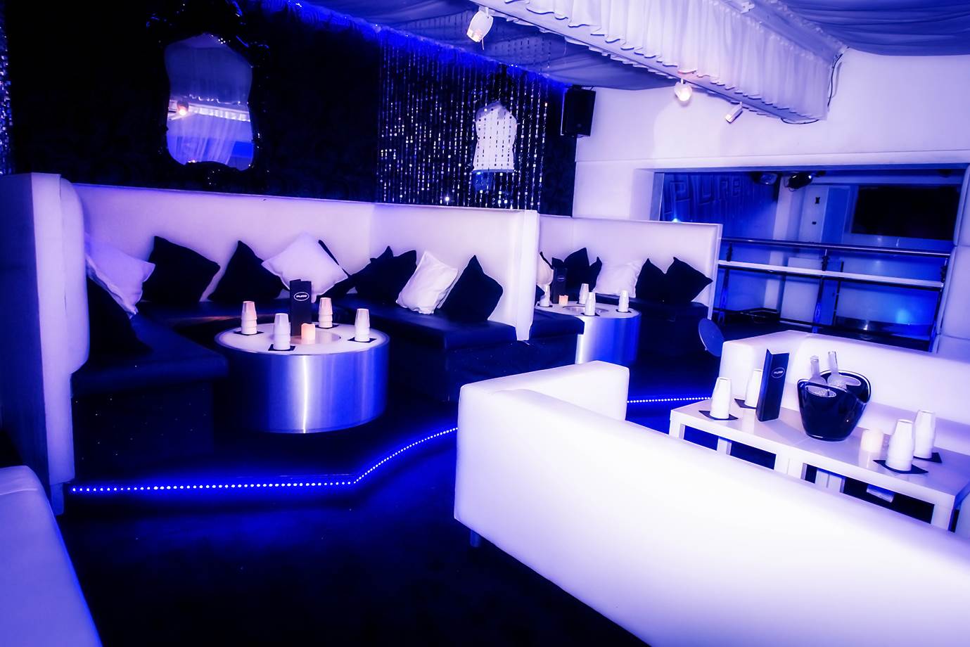Pure Bar Bexleyheath - Bar and Night club kent