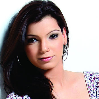 Miss World Canada 2015 1cfe9c_299b2e3cc82045df93f611f831b45325.jpg_srz_p_348_348_75_22_0.50_1.20_0