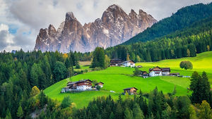 mountain-village-in-villnoss-dolomites-italy.jpg
