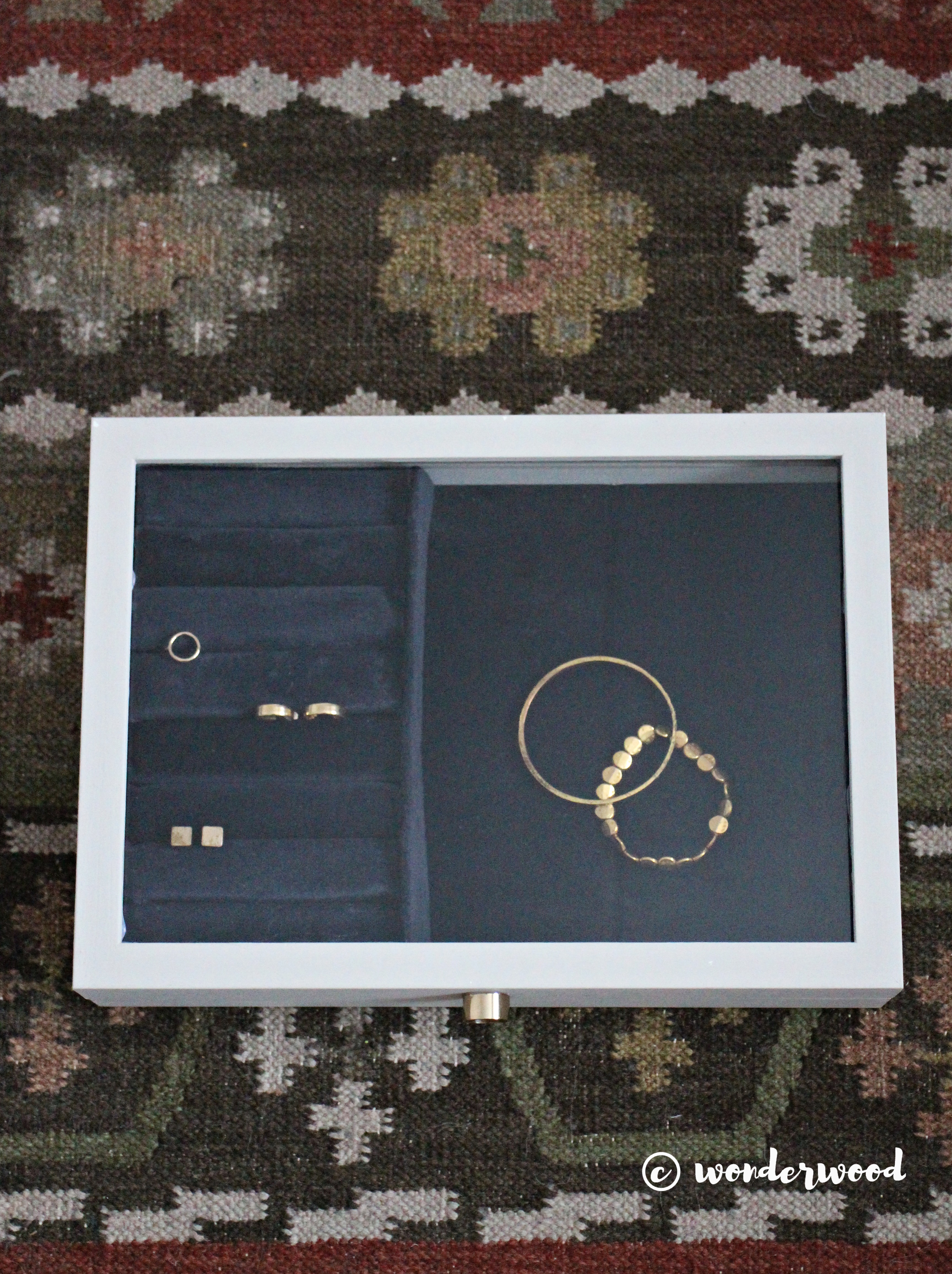 diy smykkeskrin IKEA HACK // diy jewelry box IKEA HACK