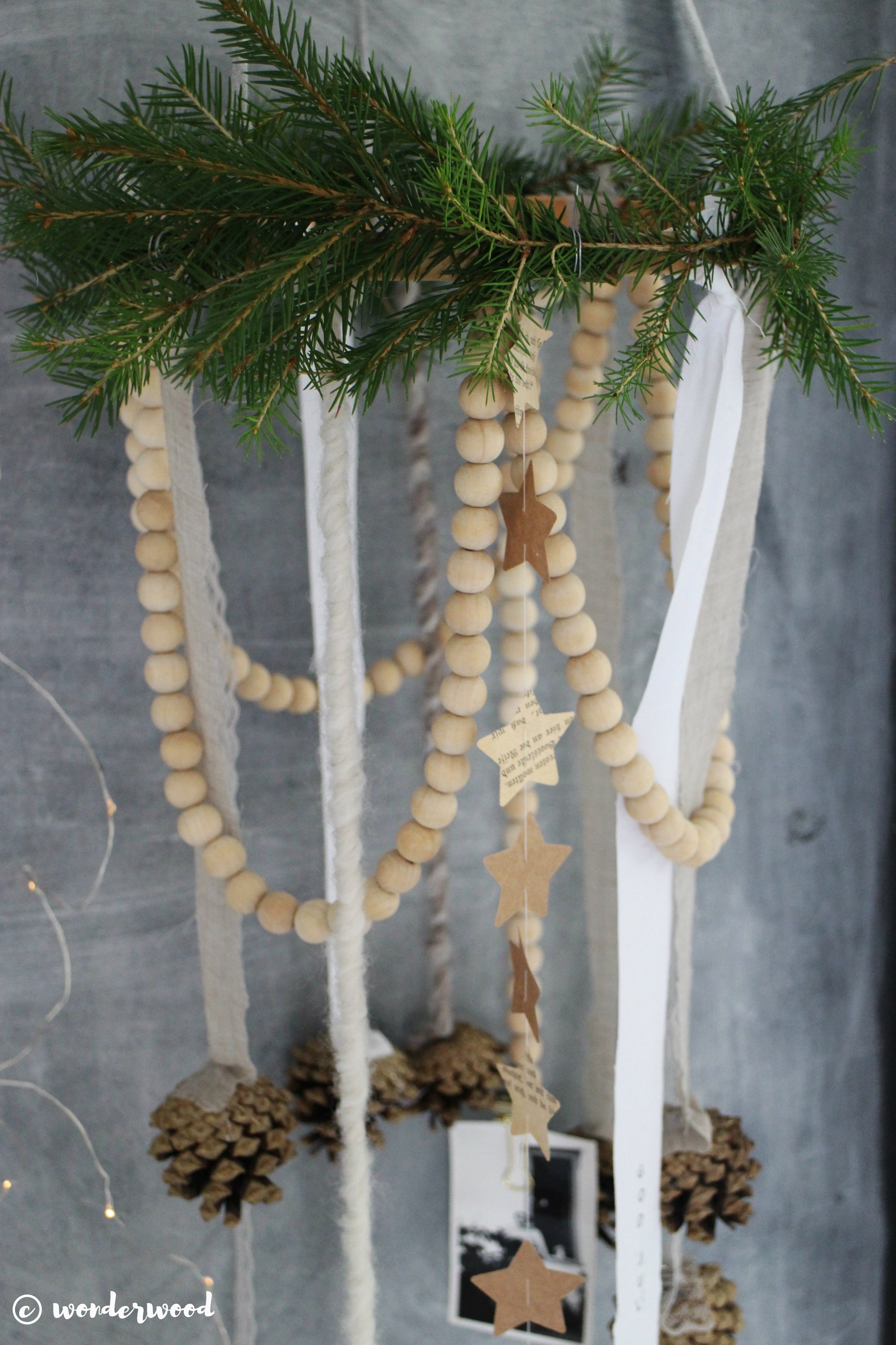 diy konglekrans til jul // diy pinecone wreath