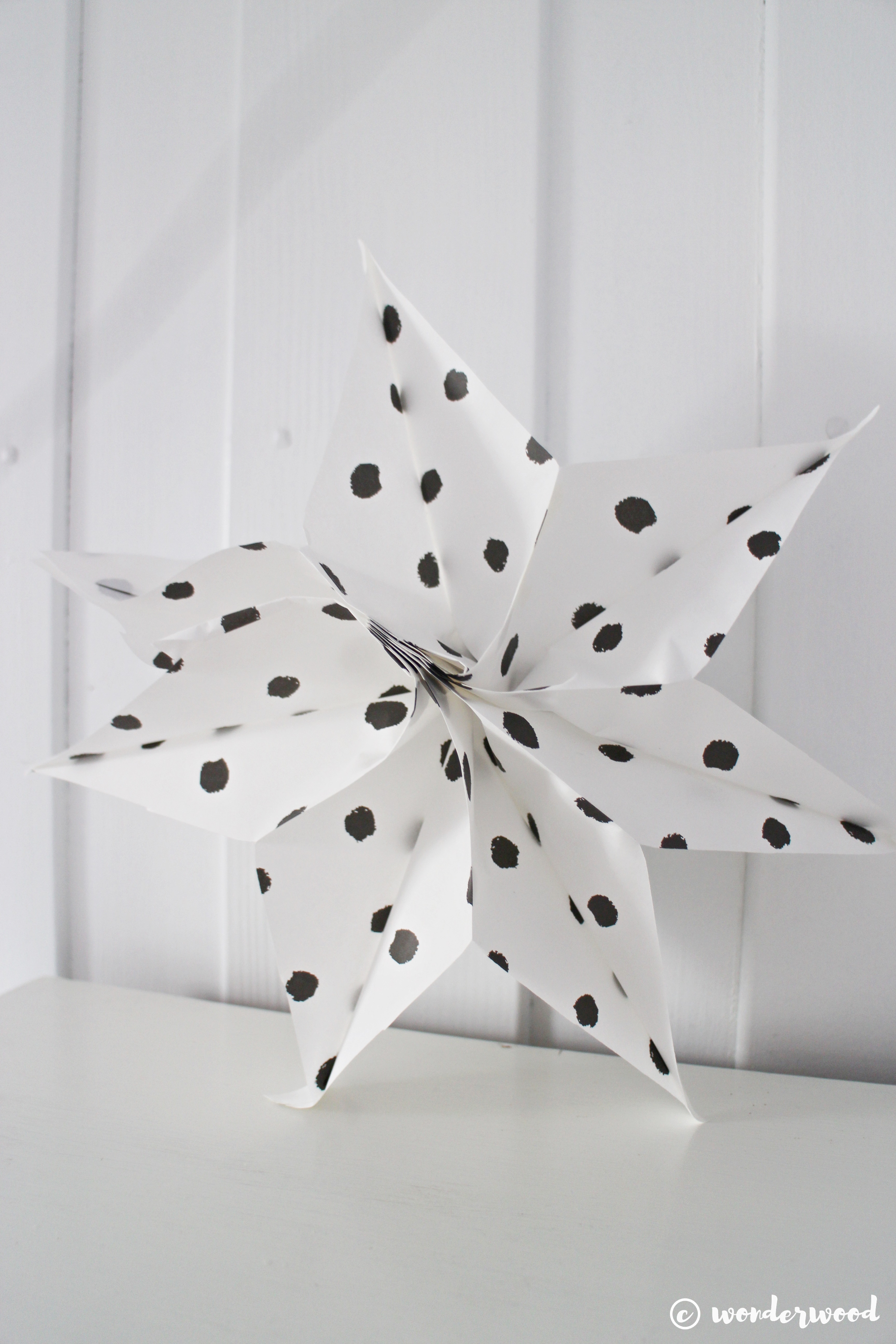 diy papirpose-stjerne // diy paper bag star