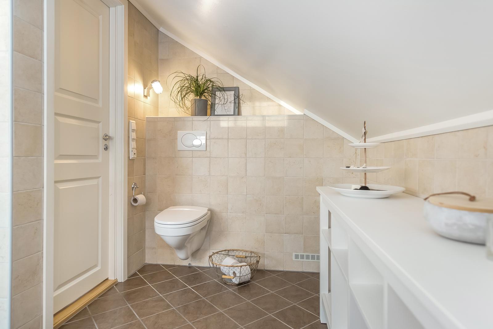 hus til salgs // house for sale