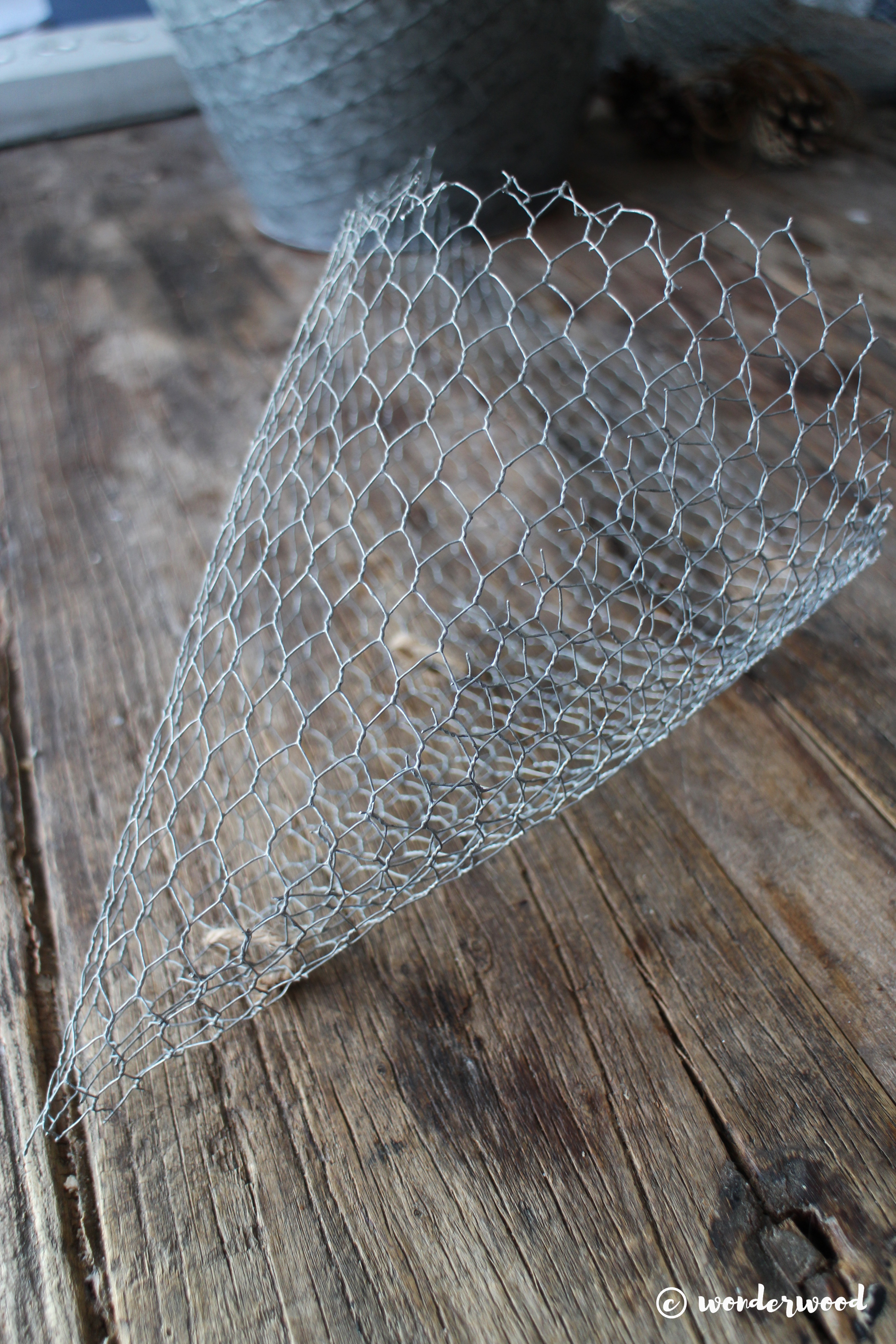 diy kremmerhus av hønsenetting // diy chicken wire cornets