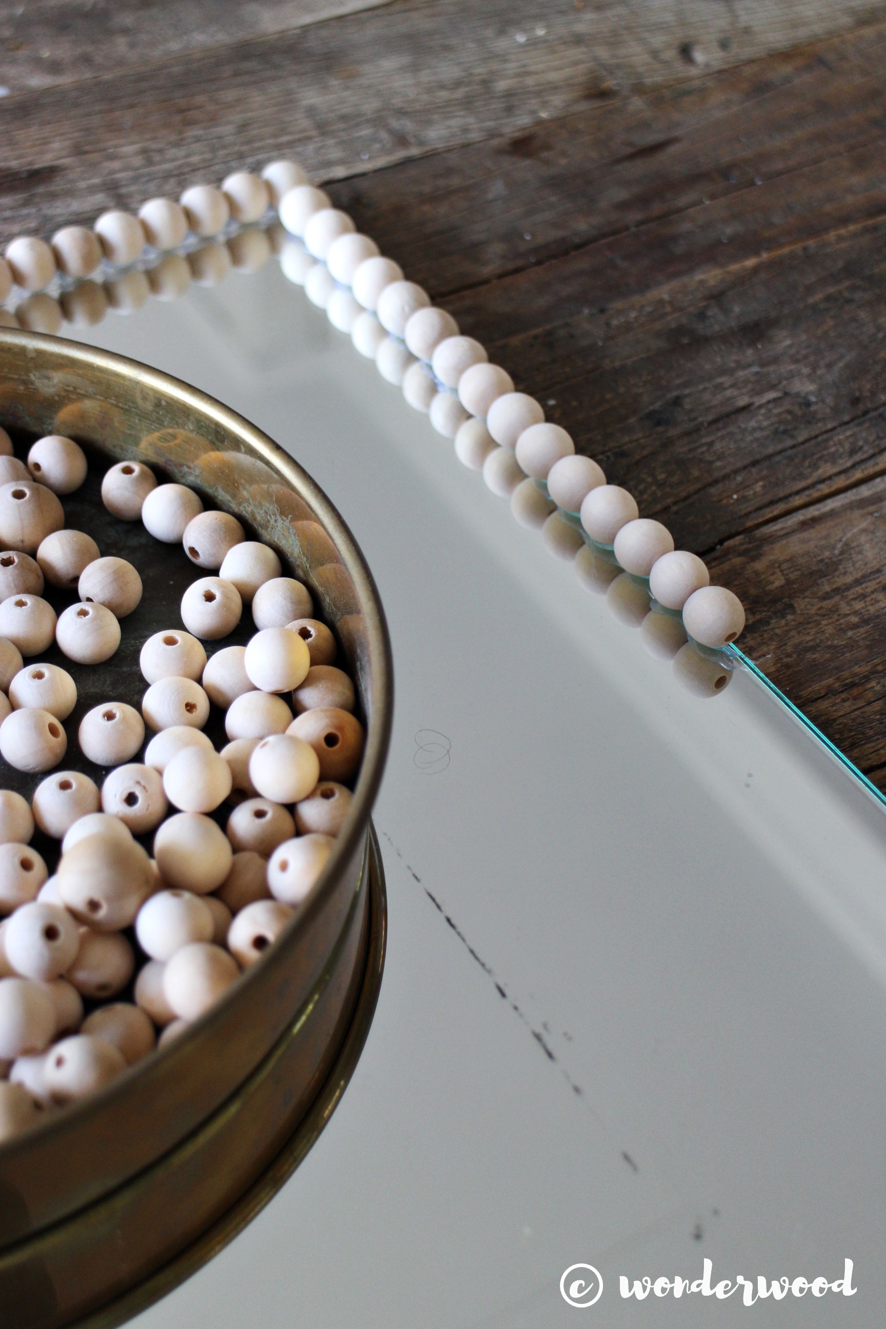 diy speil med tre-perler // diy beaded mirror