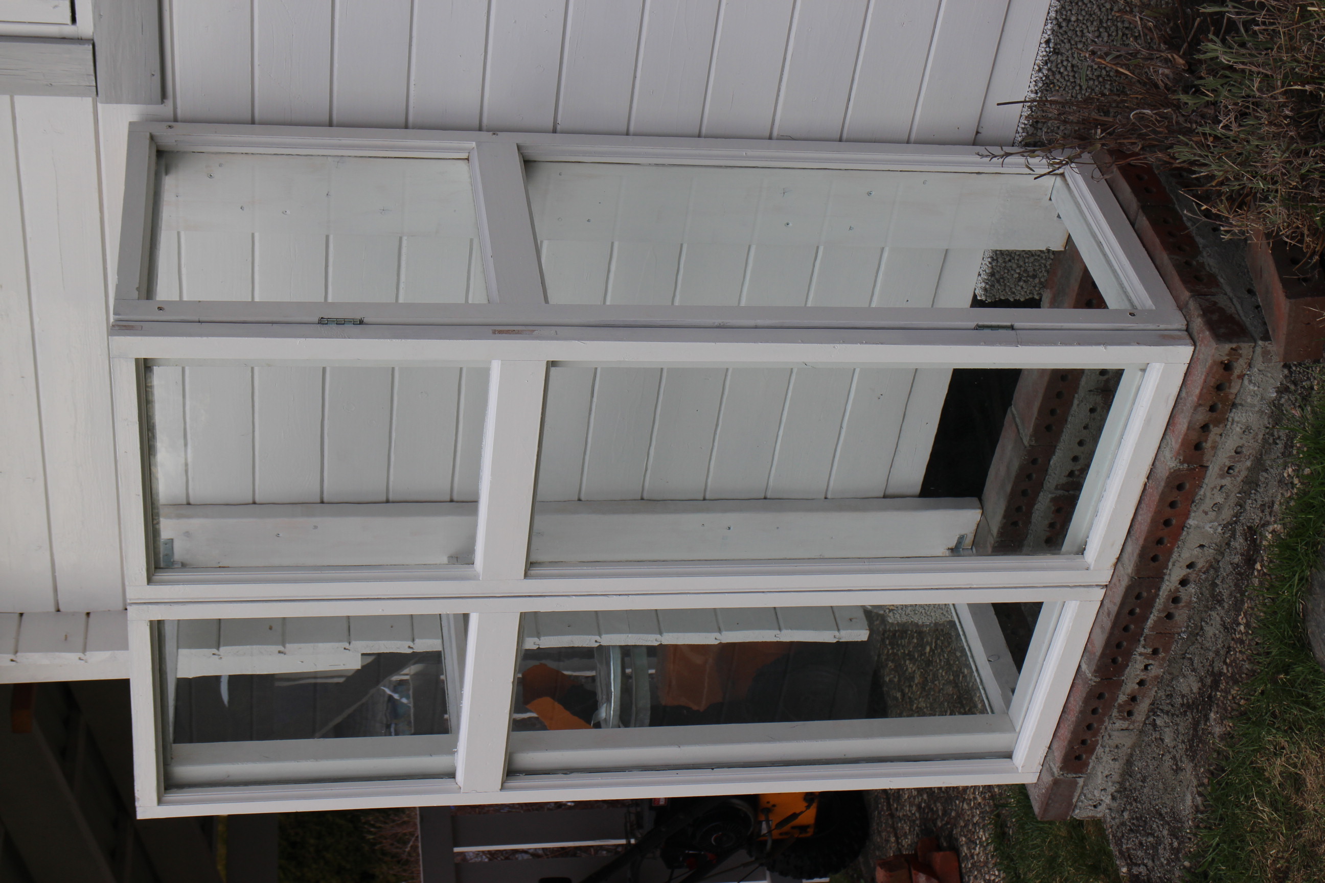diy drivskap av gamle vinduer // diy mini greenery of old windows