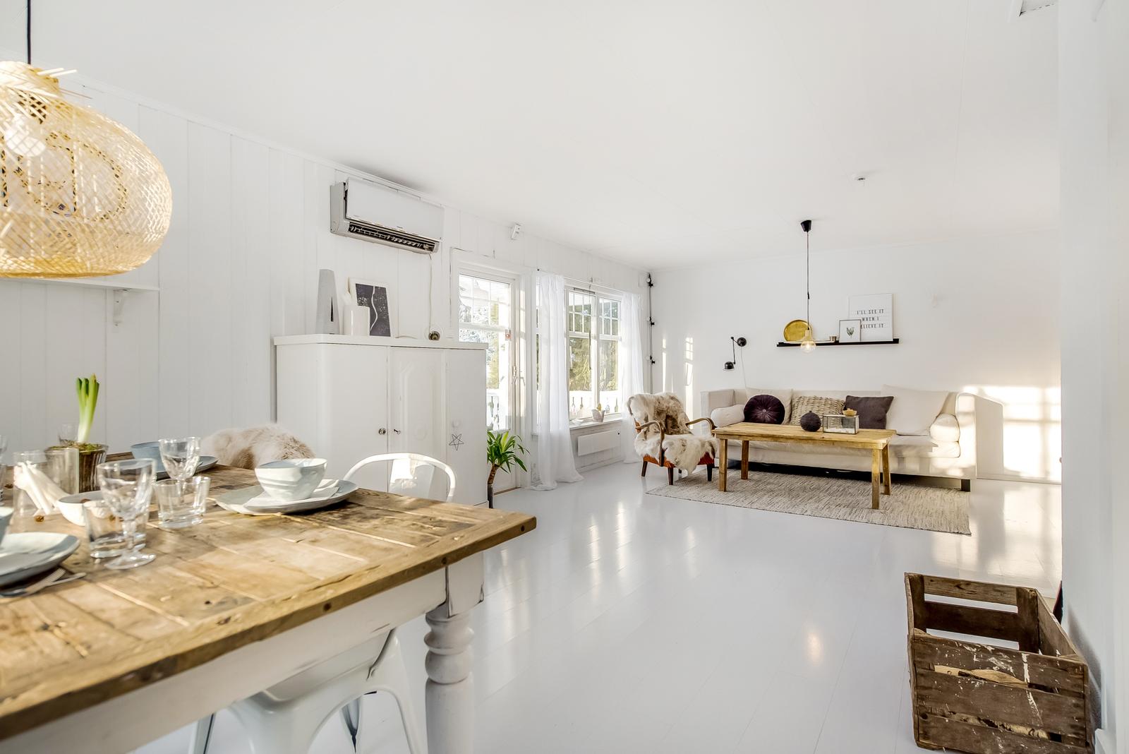 hus til salgs // house for sale