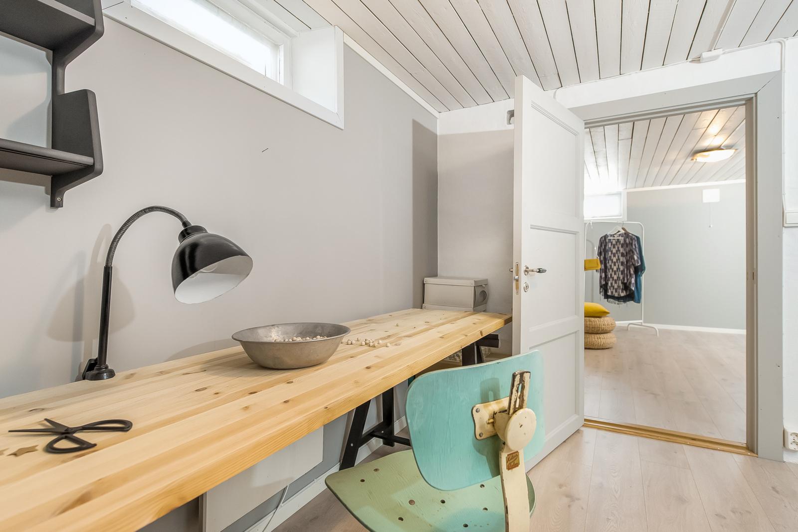 hus til salgs // house for sale