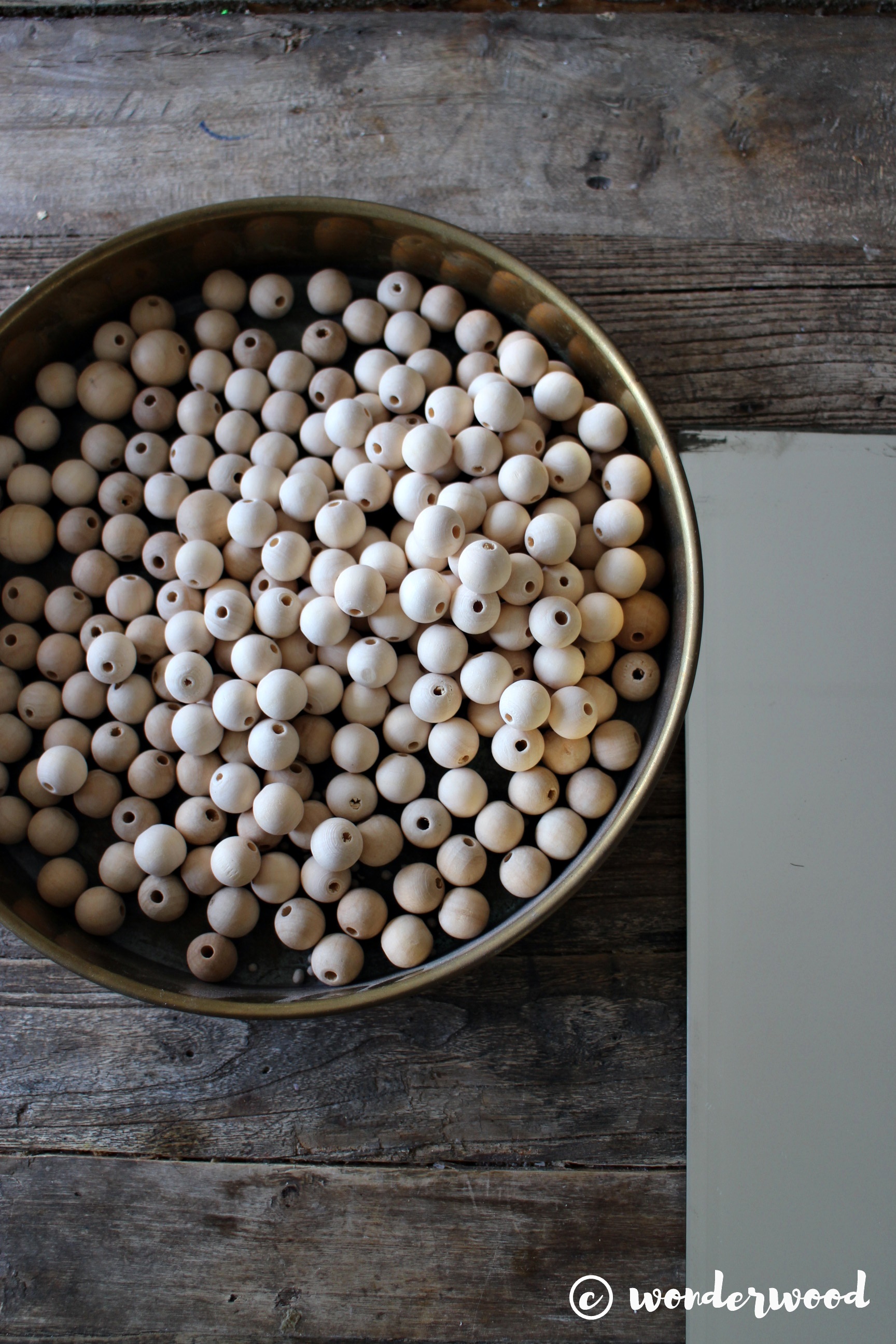 diy speil med tre-perler // diy beaded mirror