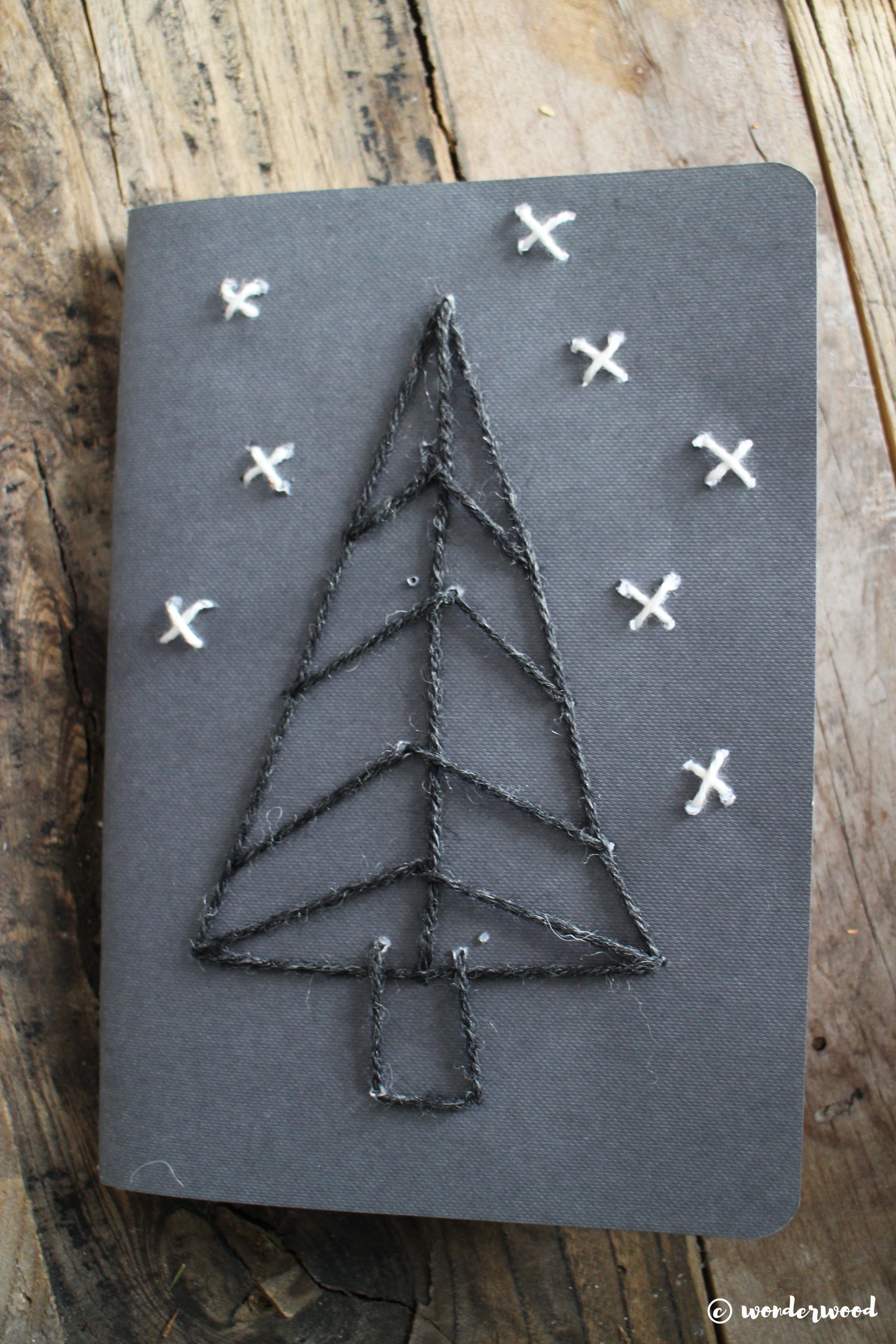 TIPS TIL HJEMMELAGDE JULEGAVER 5: diy broderte notatbøker // HOMEMADE CHRISTMAS GIFTS IDEAS 5: diy embroidered notebooks