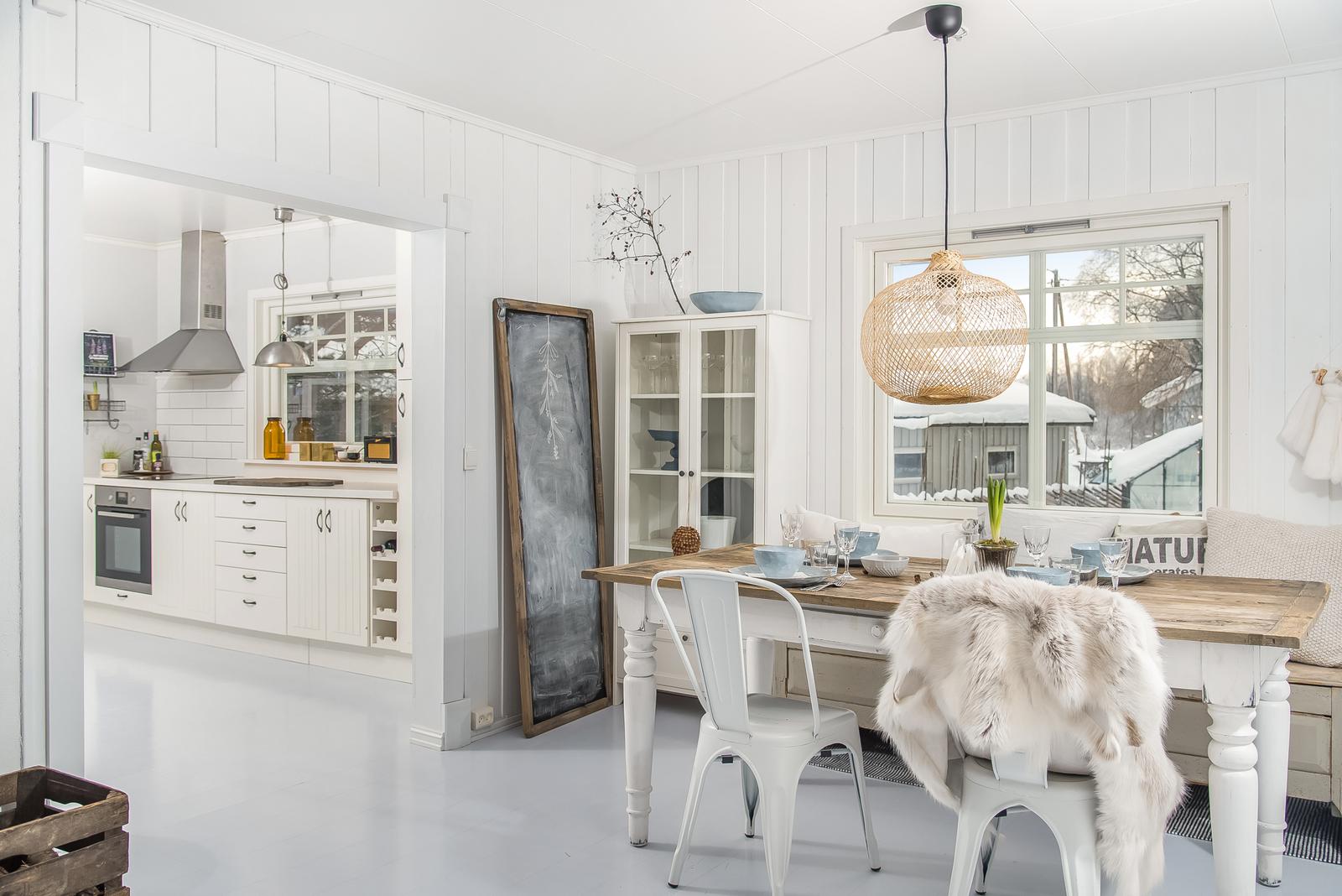 hus til salgs // house for sale