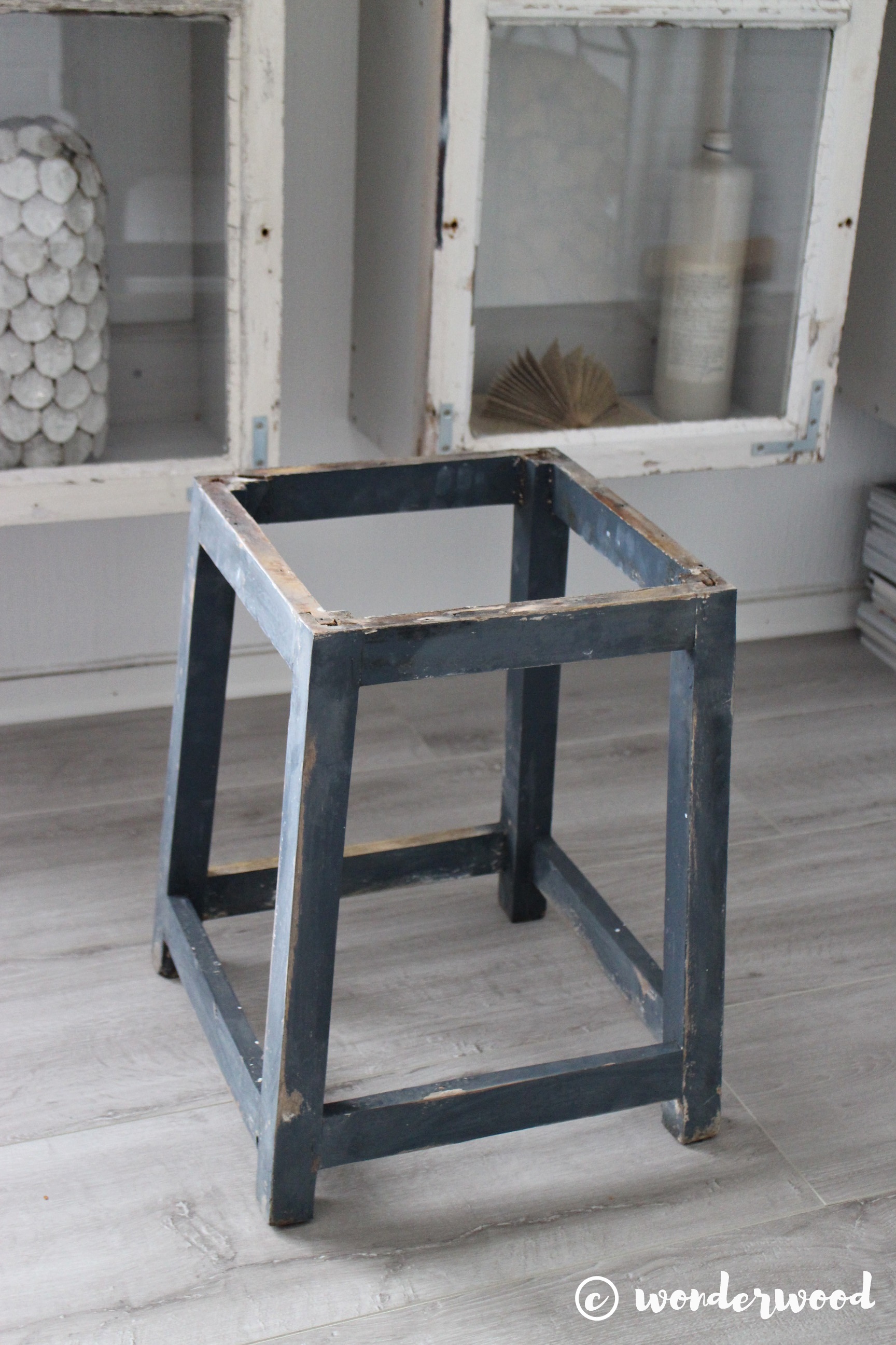 upcycle krakk // upcycled foot stool