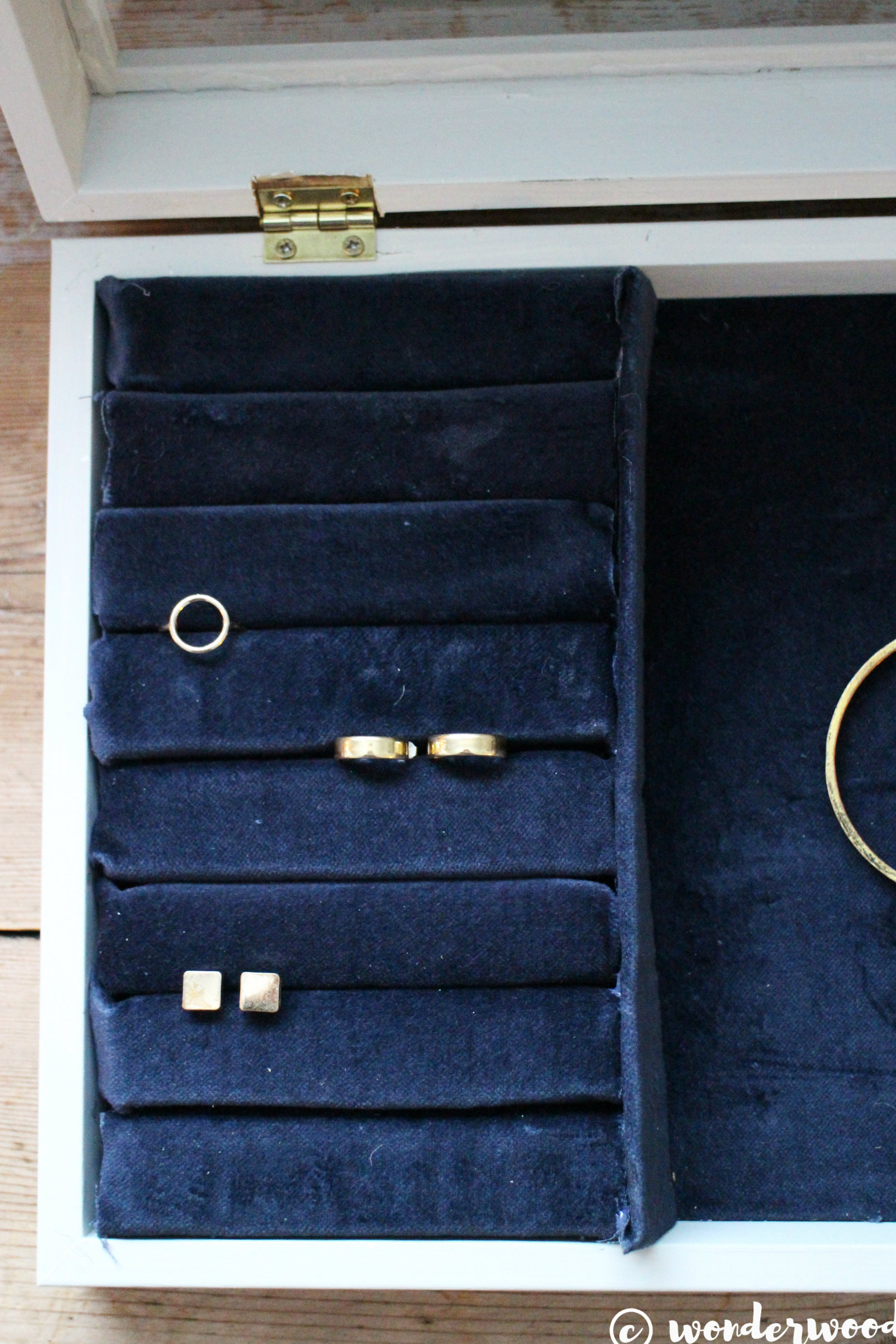 diy smykkeskrin IKEA HACK // diy jewelry box IKEA HACK