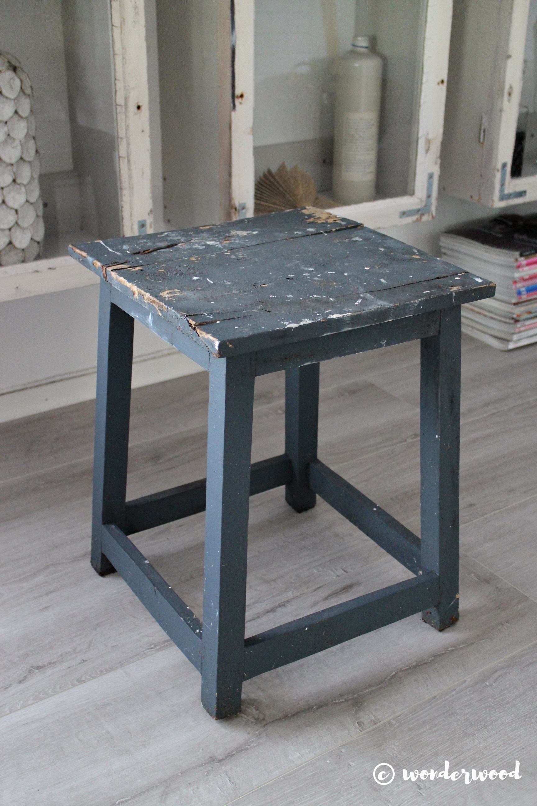 upcycle krakk // upcycled foot stool
