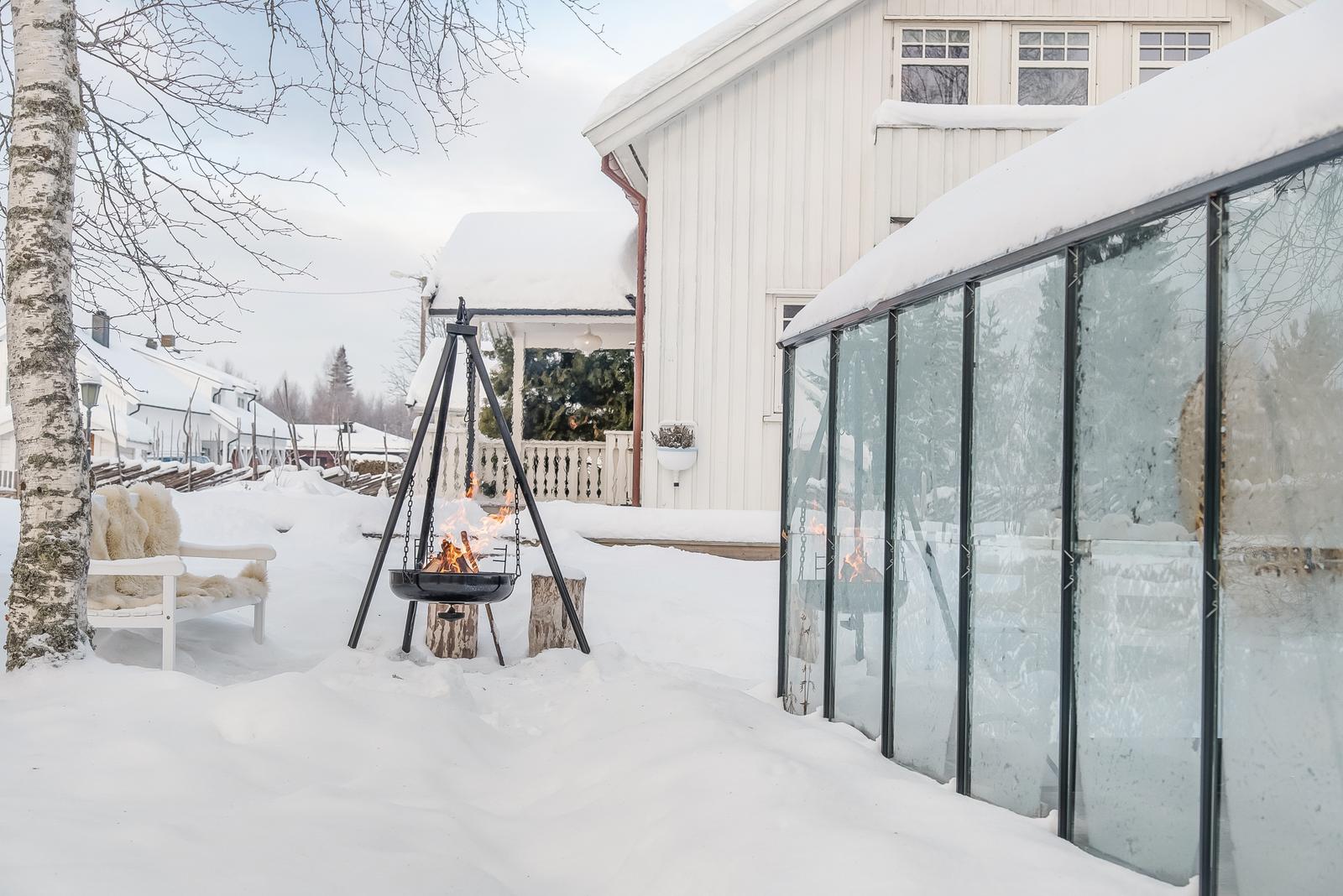 hus til salgs // house for sale
