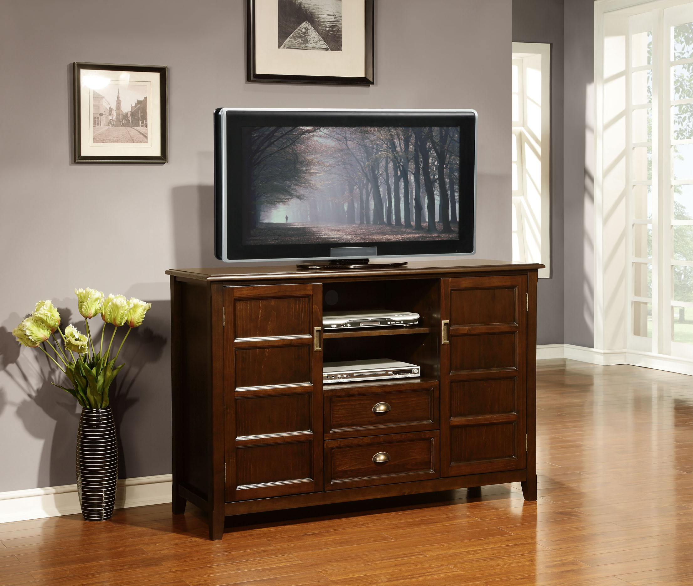 Simpli Home furniture, vanities, mirrors, laundry cabinets and patio