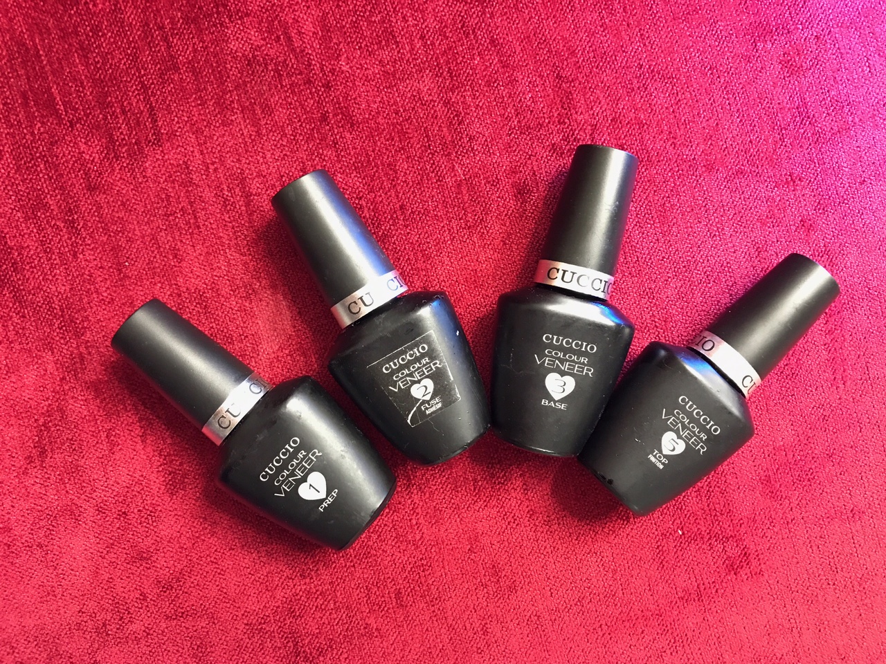 BLINDAGEM CUCCIO NAS UNHAS - brunafell