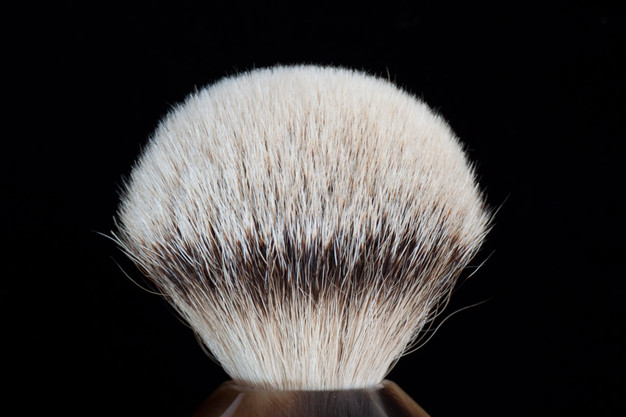 Silvertip badger brush