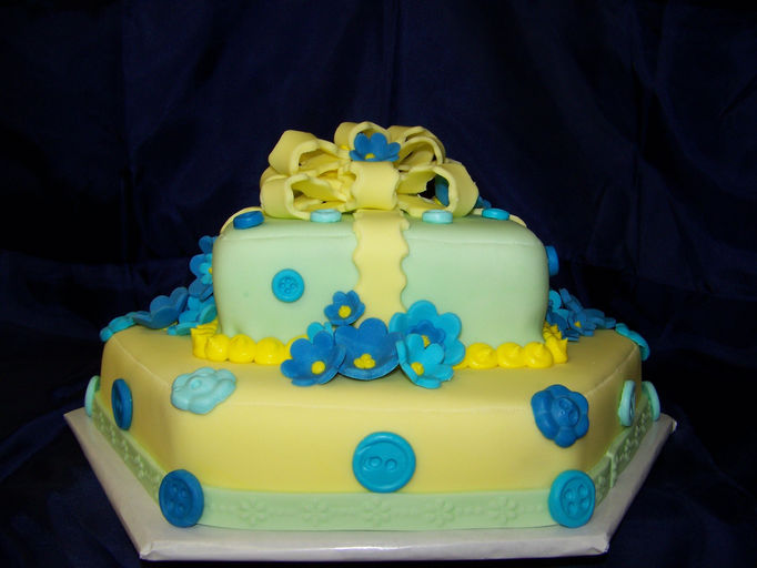 Make Your Cake Ft. Collins custom wedding, birthday, party cakes of