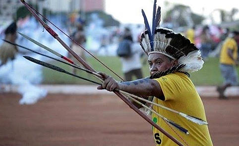 Brasilia, manifestazione dei popoli originari