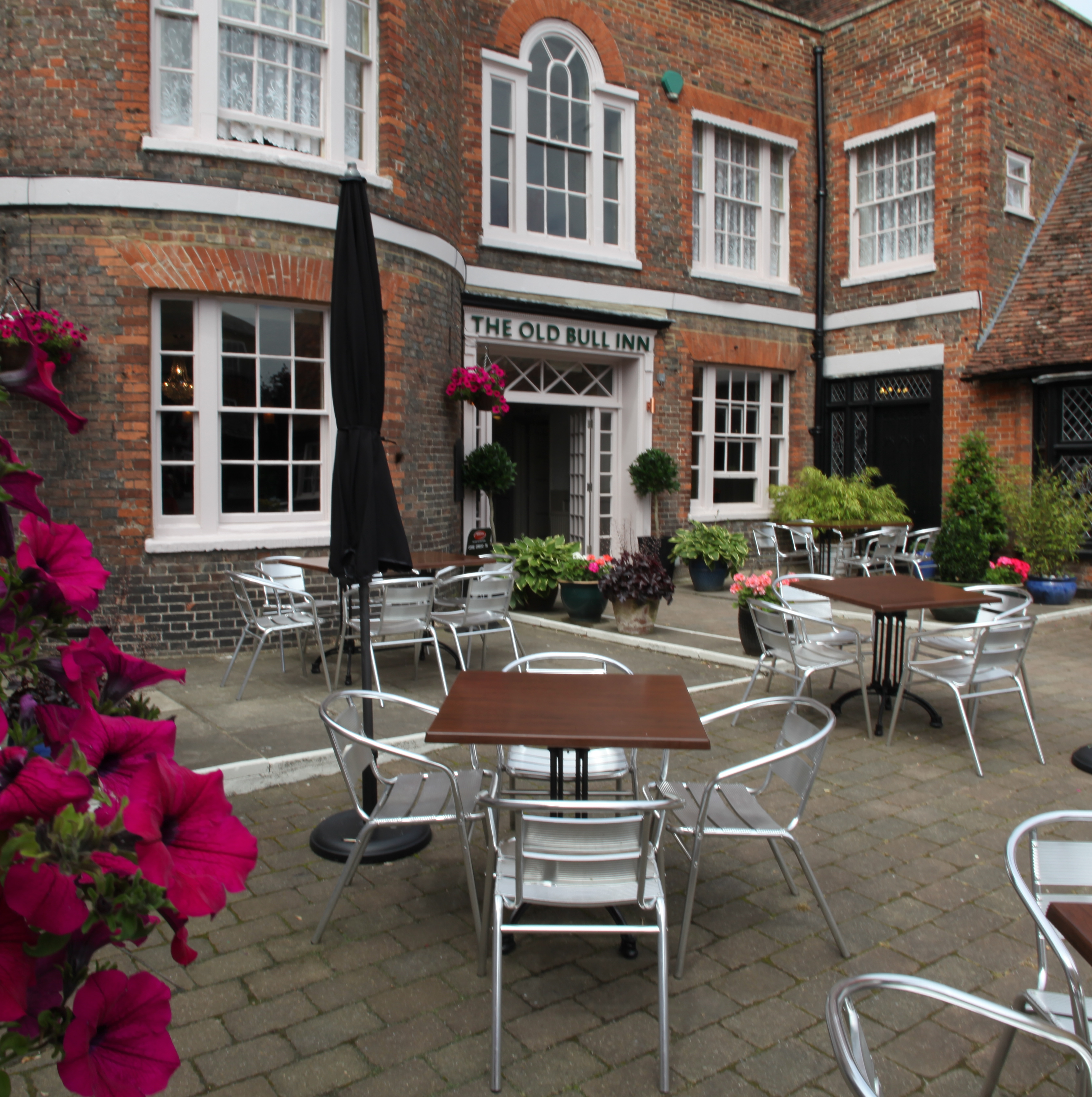 Bull And Thistle Restaurant - i8mgpr5