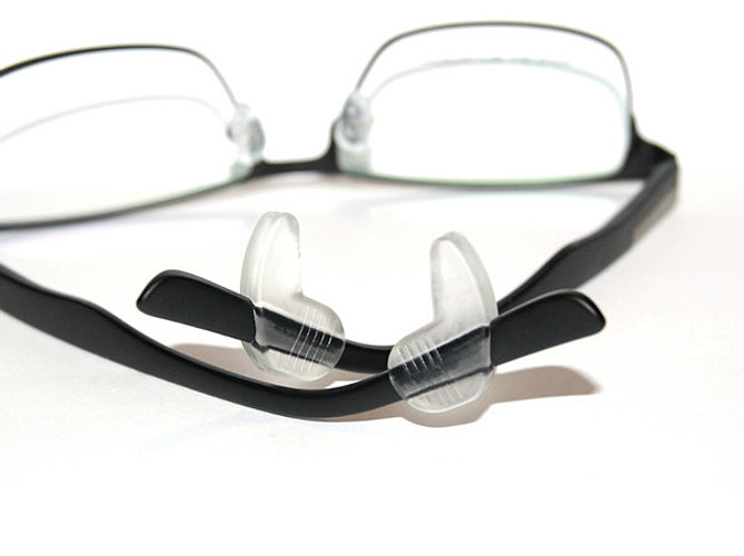 KEEPO ONS THE REVOLUTIONARY WAY TO STOP YOUR SPECTACLE SLIPPING