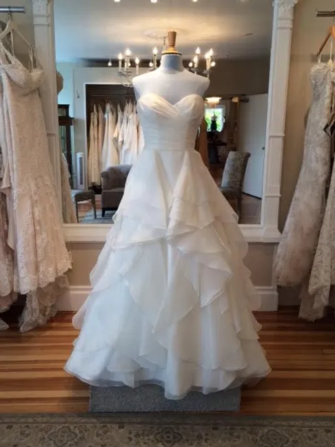 Wedding Dresses for Sizes 14 and Up