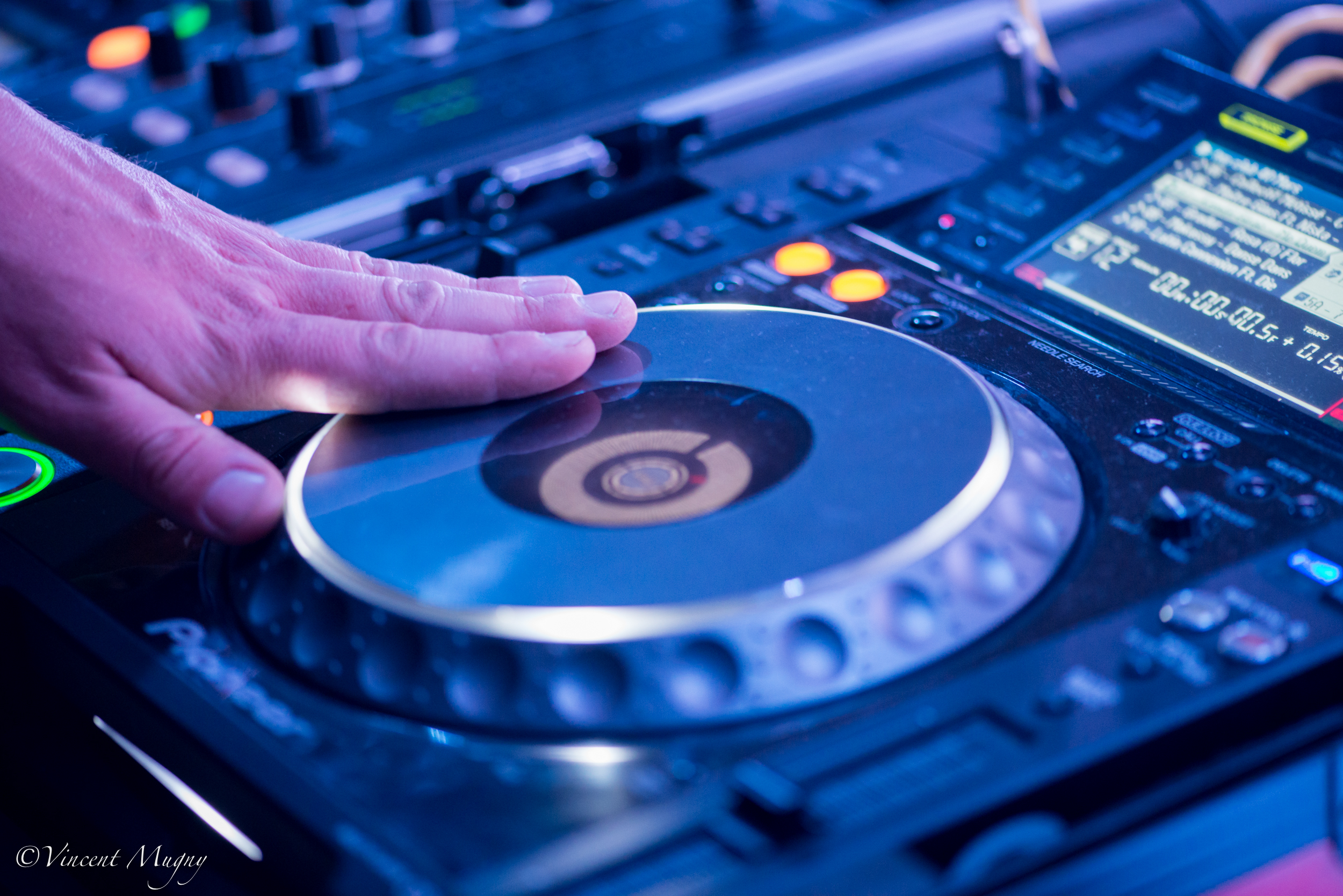 ANIMATION AGENCY DJ Dijon Bourgogne Mariage