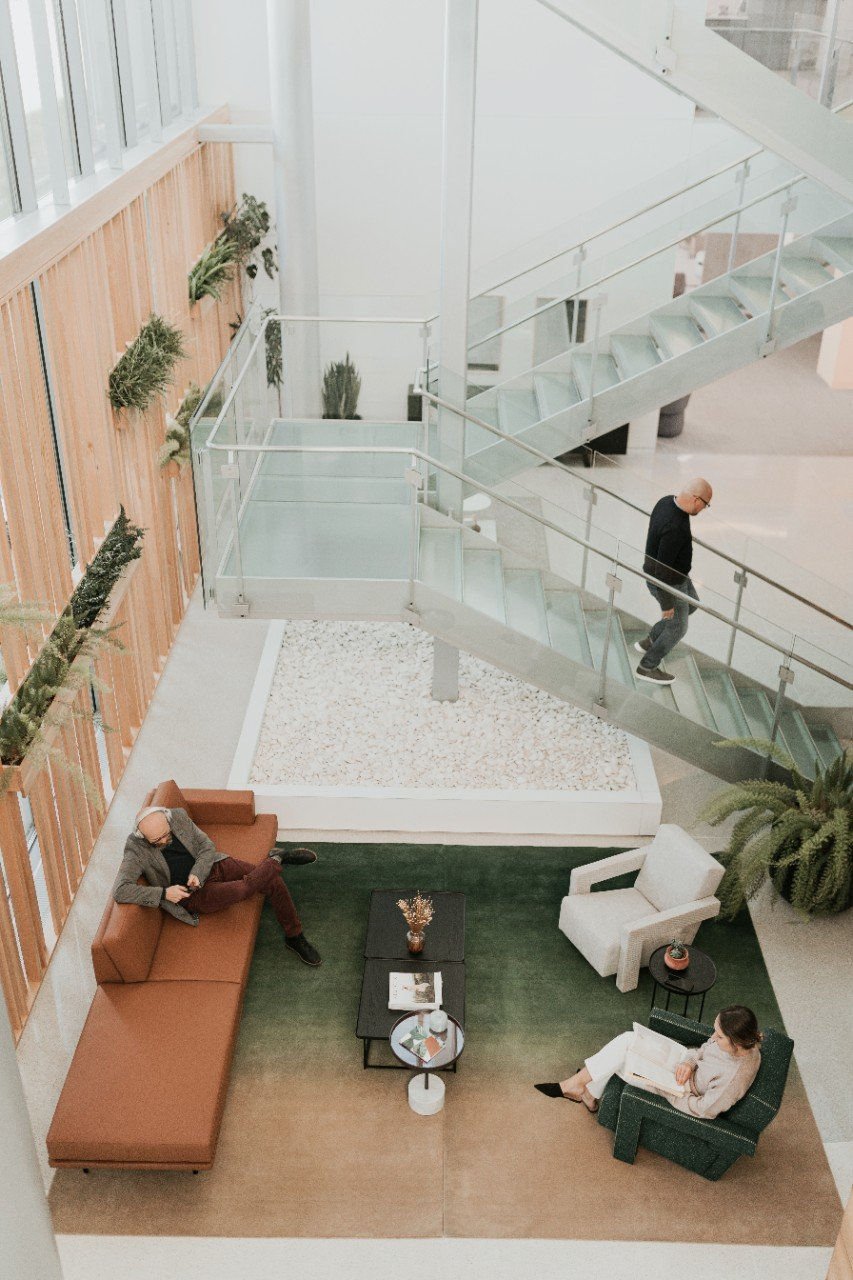 Lobby/Lounge 2