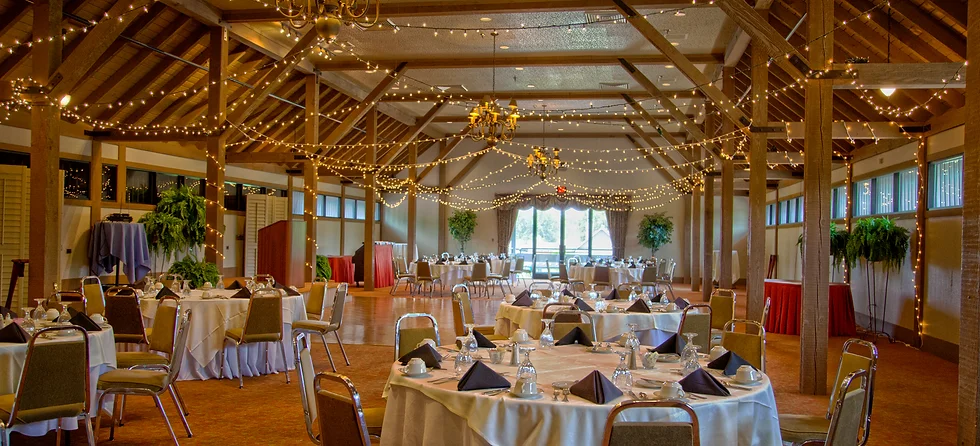 The Water S Edge Smith Mountain Lake Premier Golf Community Weddings At The Water S Edge
