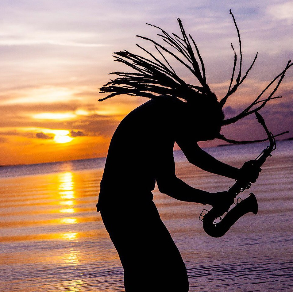 Lee and his Sax