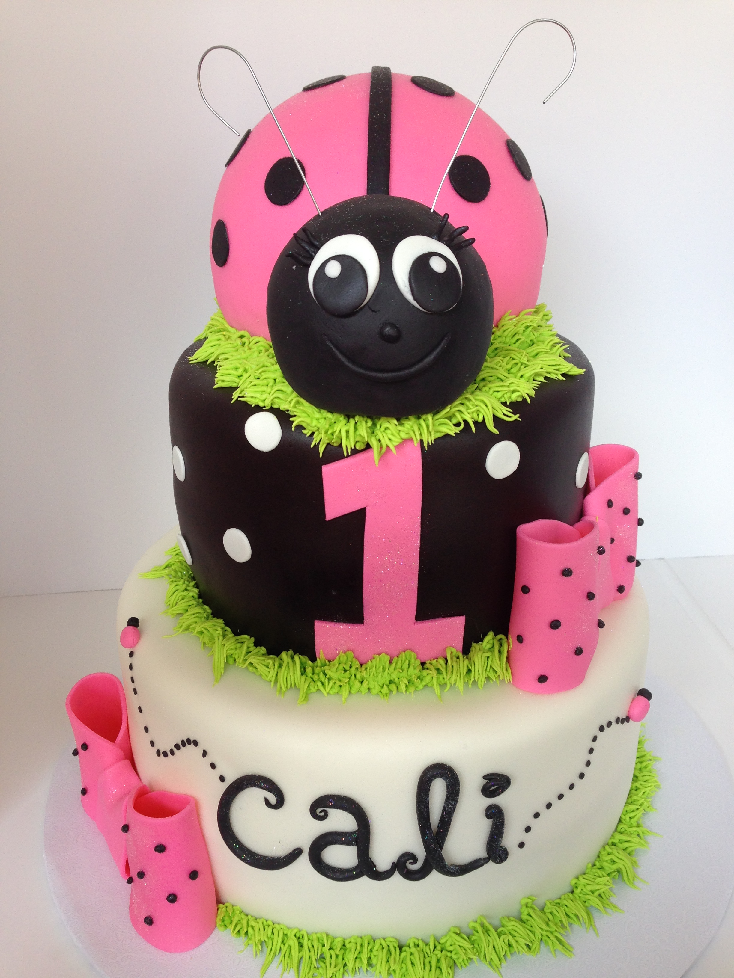 Custom Cakes In Riverside Ca Custom Cakes In Riverside Ca
