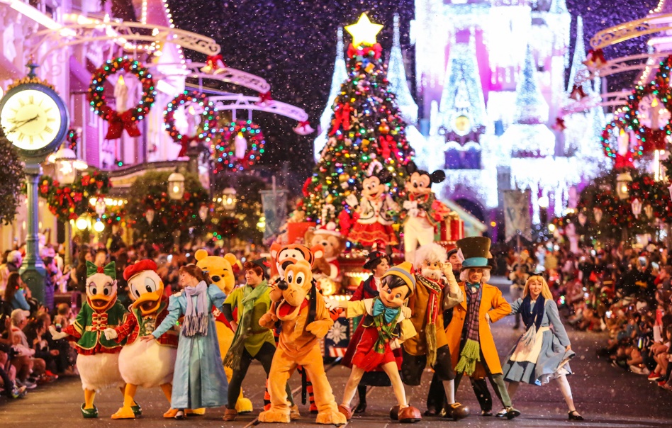 Festa de Natal em Magic Kingdom Orlando Wish Revista de Viagem