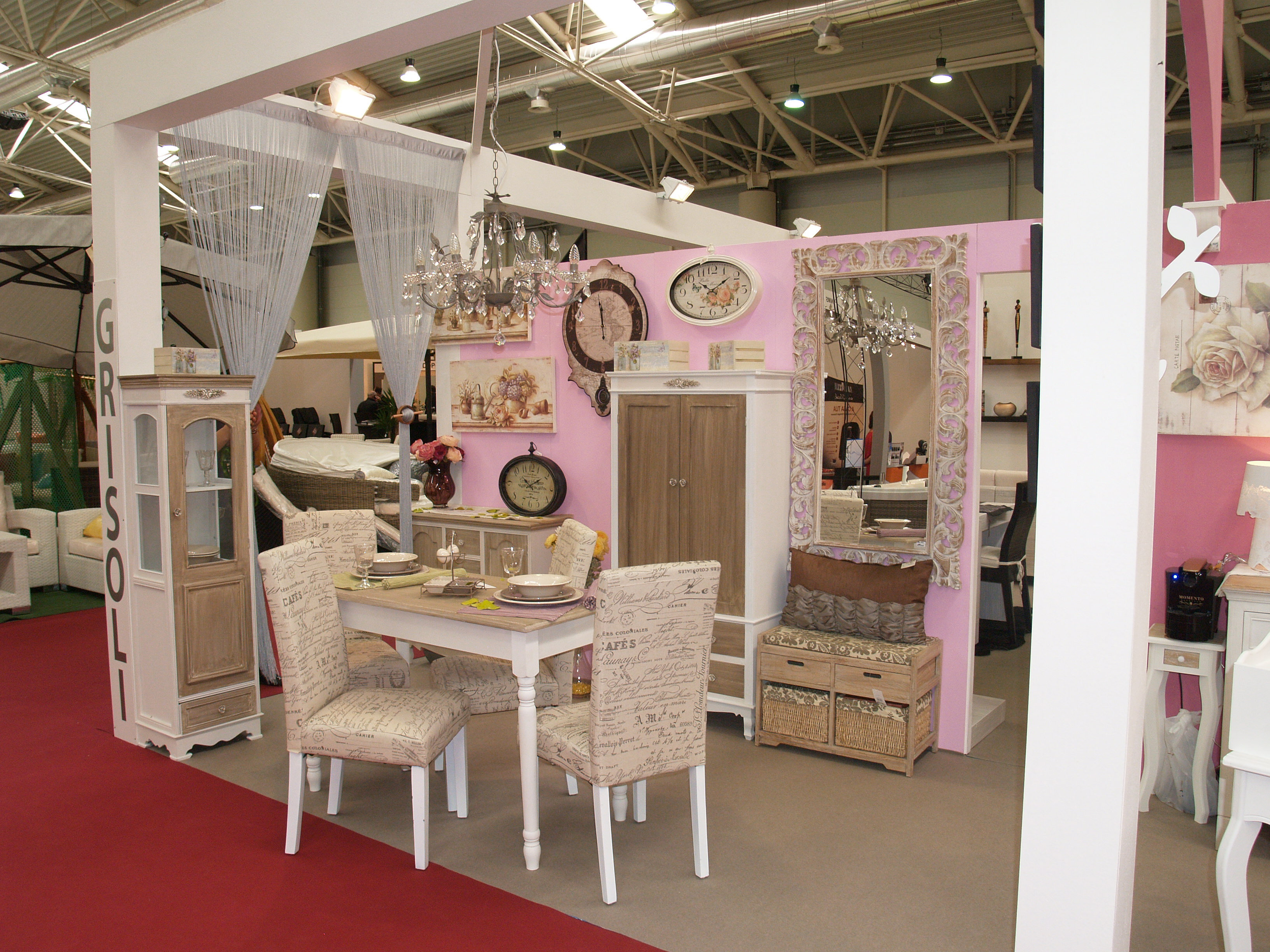 Mobili stile shabby chic provenzale e contry