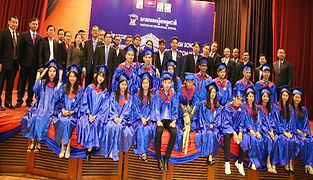 hs_graduation_7.jpg