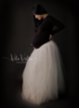 Pregnancy bump shoot, maternity photographer gloucestershire vita vestra photography