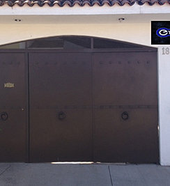 zaguán en arco semi rustico