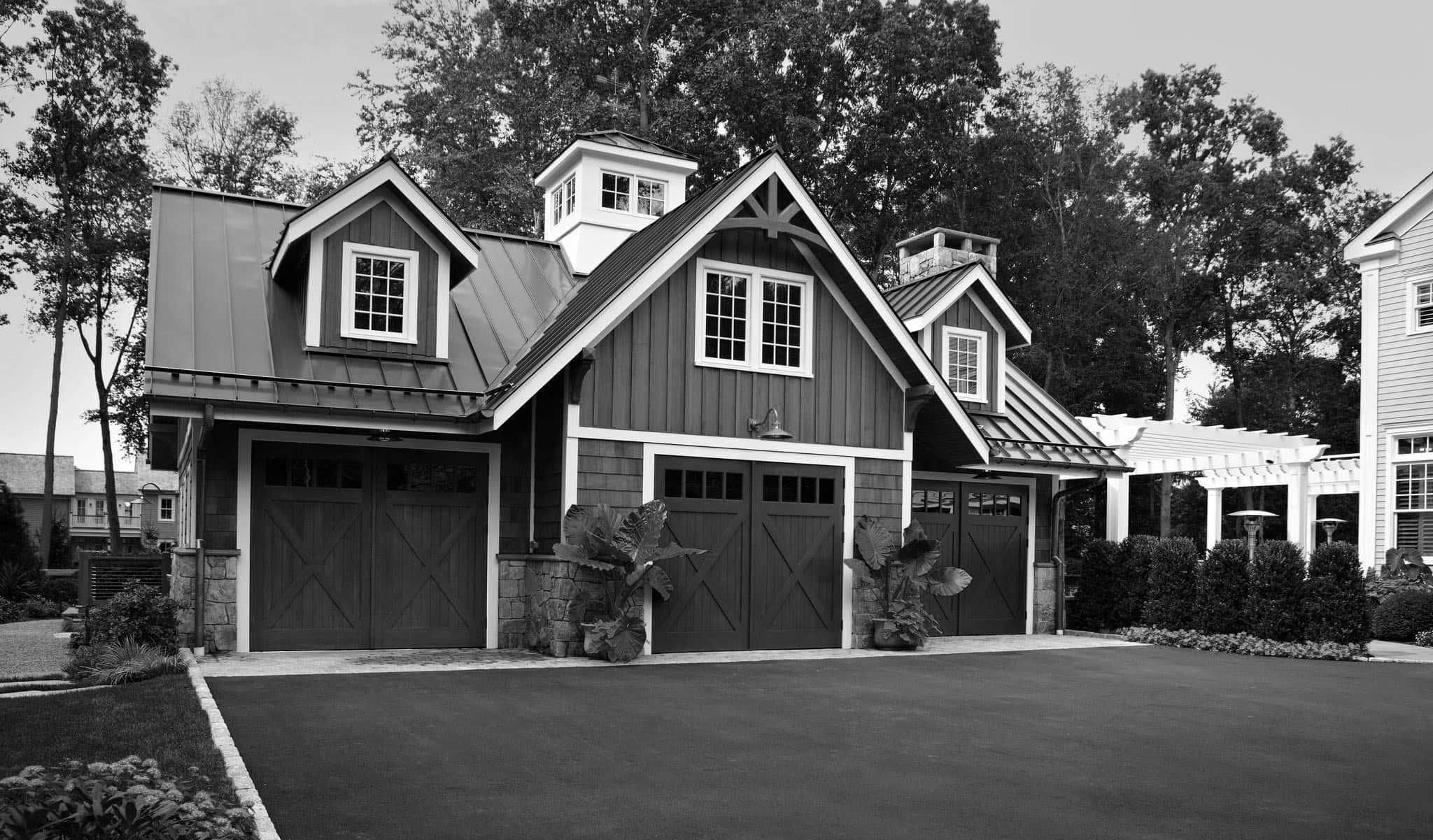 Calgary Garage Door Fix — Why you shouldn't try save money when buying...