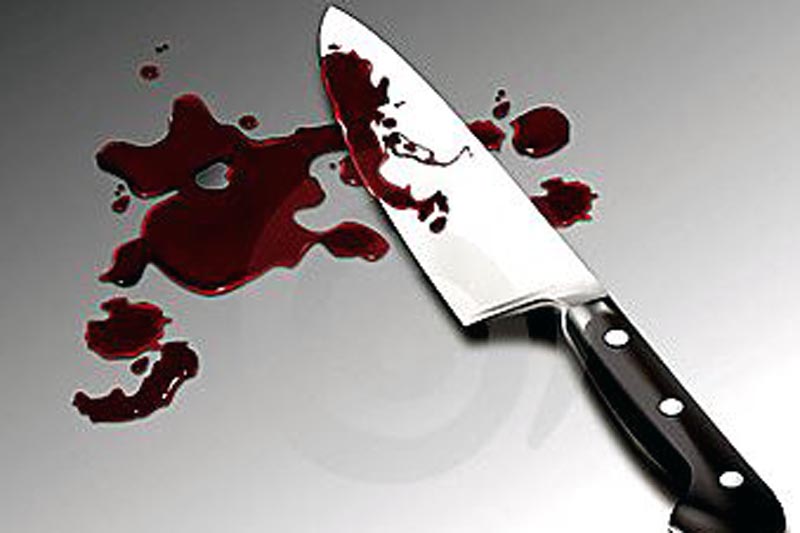 Resultado de imagem para facada com sangue